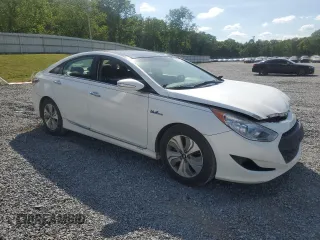 2014 Hyundai Sonata Hybrid Limited with VIN KMHEC4A45EA106270, listed as a Copart auction lot 54578115 with 181,747 mi miles and Clean Title. Bid and sale history available at carsss.com. Image 4.