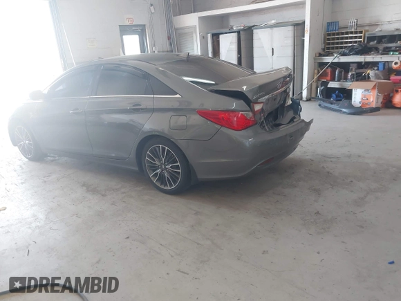 2013 Hyundai Sonata GLS with VIN 5NPEB4AC9DH608642, listed as a IAAI auction lot 42003556 with 105,448 mi miles and . Bid and sale history available at carsss.com. Image 3.