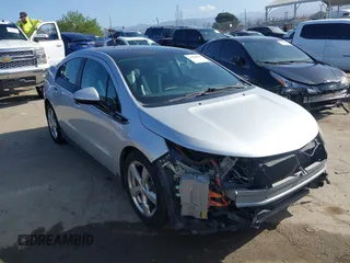 2012 Chevrolet Volt with VIN 1G1RB6E45CU100200, listed as a IAAI auction lot 41954928 with 179,431 mi miles and . Bid and sale history available at carsss.com. Image 1.