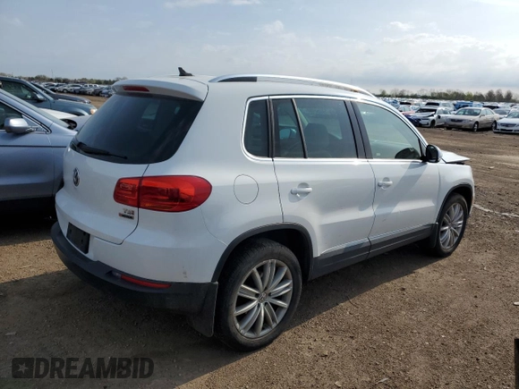 2016 Volkswagen Tiguan S with VIN WVGBV7AX7GW585550, listed as a Copart auction lot 54253155 with 91,827 mi miles and Salvage Title. Bid and sale history available at DreamBid. Image 3.