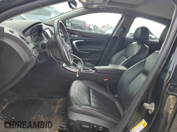 2016 Buick Regal Premium II z VIN 2G4GS5GX9G9166750, wystawiony jako Copart lot #61504015 z przebiegiem 156 258 mil mil oraz Czysty tytuł • Clean title. Historia ofert i sprzedaży dostępna na DreamBid. Obrazek 7.