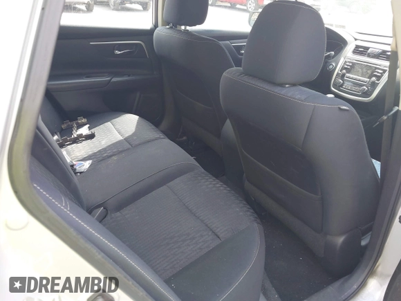 2017 Nissan Altima S z VIN 1N4AL3AP4HC288839, wystawiony jako IAAI lot #42162440 z przebiegiem 222 000 mil mil oraz . Historia ofert i sprzedaży dostępna na DreamBid. Obrazek 8.