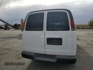 2002 Chevrolet Express with VIN 1GAHG39R921201628, listed as a Copart auction lot 52041725 with 72,472 mi miles and Clean Title. Bid and sale history available at carsss.com. Image 6.