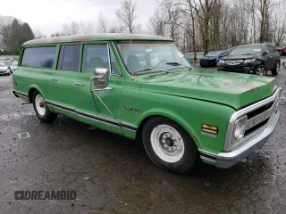 1971 Chevrolet Suburban z VIN CE261Z640706, wystawiony jako Copart lot #87385634 z przebiegiem 818 477 mil mil oraz Czysty tytuł • Clean title. Historia ofert i sprzedaży dostępna na DreamBid. Obrazek 4.