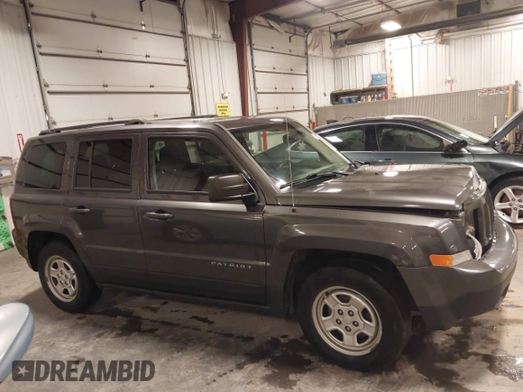 2016 Jeep Patriot Sport with VIN 1C4NJPBA9GD547711, listed as a IAAI auction lot 41830335 with 85,603 mi miles and . Bid and sale history available at carsss.com. Image 13.