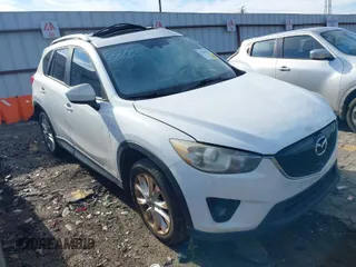2013 Mazda CX-5 Grand Touring with VIN JM3KE2DE2D0122805, listed as a IAAI auction lot 41201502 with 178,833 mi miles. Bid and sale history available at carsss.com. Image 1.