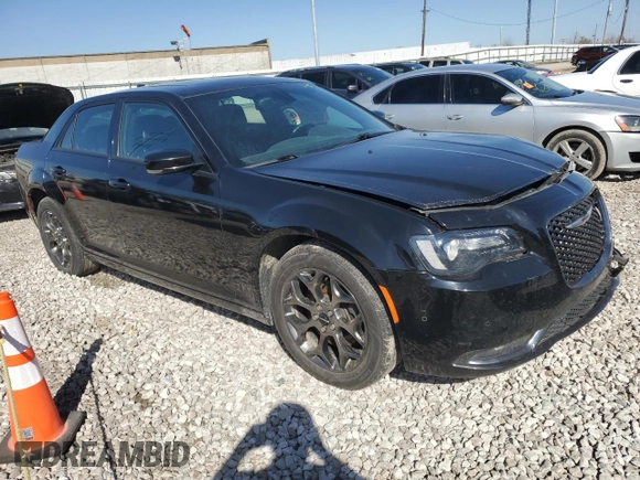 2016 Chrysler 300 S with VIN 2C3CCAGG8GH304863, listed as a Copart auction lot 49306765 with 118,452 mi miles and Salvage Title. Bid and sale history available at DreamBid. Image 4.