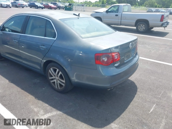 2006 Volkswagen Jetta 1.9L TDI z VIN 3VWST71K66M834544, wystawiony jako IAAI lot #42557527 z przebiegiem Nie podano mil oraz . Historia ofert i sprzedaży dostępna na DreamBid. Obrazek 3.