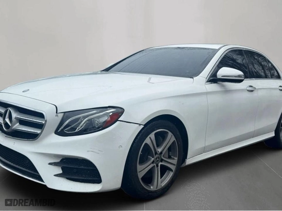 2017 Mercedes-Benz E-Class E 300 Luxury with VIN WDDZF4KB1HA14026X, listed as a Copart auction lot 52418775 with 58,539 mi miles and Clean Title. Bid and sale history available at carsss.com. Image 2.