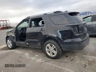 2016 Ford Utility Police Interceptor with VIN 1FM5K8AR7GGC50683, listed as a Copart auction lot 83083274 with 197,682 mi miles and Salvage Title. Bid and sale history available at carsss.com. Image 2.