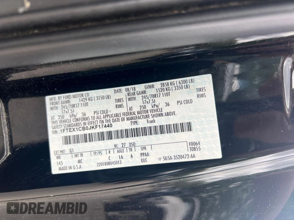 2018 Ford F-150 XL z VIN 1FTEX1CB0JKF17440, wystawiony jako Copart lot #57720105 z przebiegiem 168 009 mil mil oraz Czysty tytuł • Clean title. Historia ofert i sprzedaży dostępna na DreamBid. Obrazek 10.
