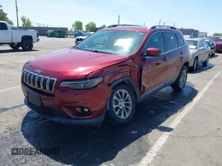 2019 Jeep Cherokee Latitude Plus with VIN 1C4PJLLX6KD346524, listed as a IAAI auction lot 42104323 with 28,223 mi miles and . Bid and sale history available at DreamBid. Image 17.