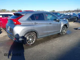 2020 Mitsubishi Eclipse Cross ES z VIN JA4AS3AA2LZ037293, wystawiony jako IAAI lot #41313547 z przebiegiem 39 051 mil mil oraz . Historia ofert i sprzedaży dostępna na DreamBid. Obrazek 4.