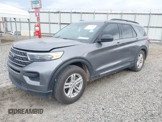 2021 Ford Explorer XLT with VIN 1FMSK7DH7MGA51564, listed as a IAAI auction lot 41961112 with 124,238 mi miles. Bid and sale history available at carsss.com. Image 17.