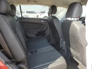 2022 Volkswagen Tiguan SE z VIN 3VV3B7AX8NM013029, wystawiony jako Copart lot #50613465 z przebiegiem 47 819 mil mil oraz Szkoda całkowita • Salvage title. Historia ofert i sprzedaży dostępna na DreamBid. Obrazek 11.