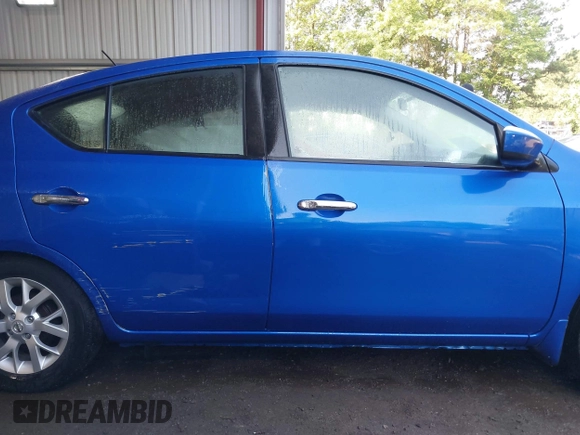 2017 Nissan Versa SV with VIN 3N1CN7AP5HL849559, listed as a IAAI auction lot 42372924 with 58,748 mi miles and . Bid and sale history available at DreamBid. Image 14.