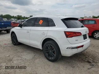 2020 Audi Q5 Premium with VIN WA1ANAFY4L2021302, listed as a Copart auction lot 59854845 with 126,753 mi miles and Clean title. Bid and sale history available at DreamBid. Image 2.