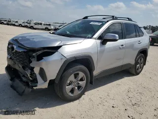 2024 Toyota RAV4 XLE with VIN 2T3W1RFV5RC270513, listed as a Copart auction lot 53451705 with 11,499 mi miles and Salvage Title. Bid and sale history available at carsss.com. Image 1.