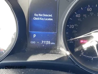 2018 Toyota C-HR XLE with VIN NMTKHMBX3JR009940, listed as a IAAI auction lot 41840885 with 71,155 mi miles. Bid and sale history available at carsss.com. Image 15.