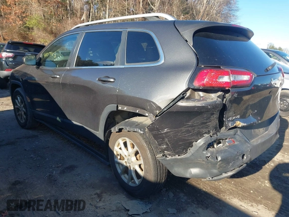2016 Jeep Cherokee Latitude with VIN 1C4PJMCB1GW368212, listed as a IAAI auction lot 41017403 with 83,572 mi miles and . Bid and sale history available at carsss.com. Image 3.