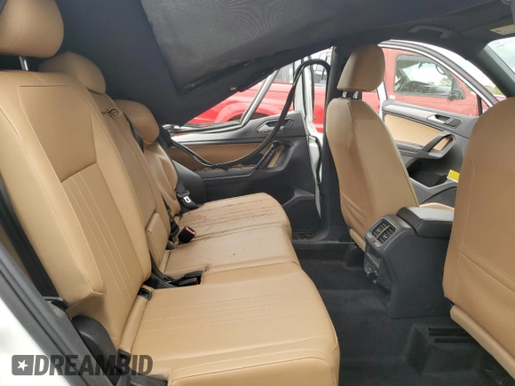 2022 Volkswagen Tiguan SE R-Line Black with VIN 3VV8B7AX7NM007213, listed as a Copart auction lot 58302205 with 24,996 mi miles and Non repairable. Bid and sale history available at DreamBid. Image 11.