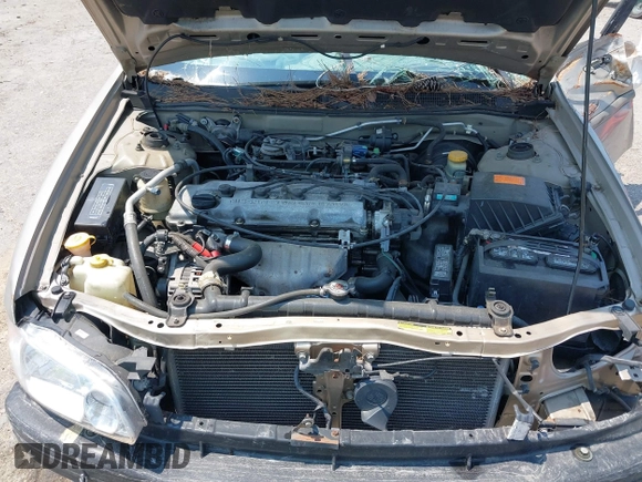2001 Nissan Altima GXE with VIN 1N4DL01D01C211814, listed as a IAAI auction lot 39859798 with 1 mi miles. Bid and sale history available at carsss.com. Image 10.