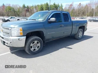 2013 Chevrolet Silverado 1500 LT with VIN 1GCRKSE74DZ351532, listed as a IAAI auction lot 42052732 with 232,992 mi miles and . Bid and sale history available at DreamBid. Image 17.