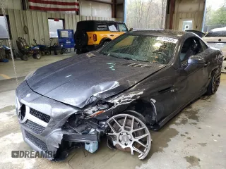 2015 Mercedes-Benz SLK 250 z VIN WDDPK4HA9FF104558, wystawiony jako Copart lot #52104545 z przebiegiem 77 054 mil mil oraz Szkody całkowita. Historia ofert i sprzedaży dostępna na DreamBid. Obrazek 1.