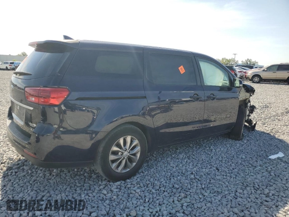 2021 Kia Sedona LX with VIN KNDMB5C17M6667292, listed as a Copart auction lot 48960695 with 162,204 mi miles and Non Repairable. Bid and sale history available at carsss.com. Image 3.