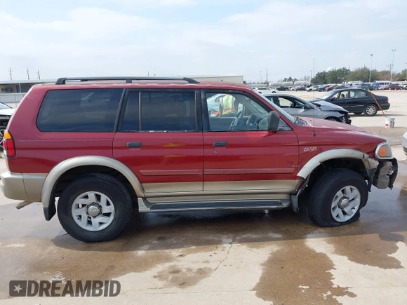 2001 Mitsubishi Montero Sport XLS with VIN JA4LS31H21P050687, listed as a IAAI auction lot 41532653 with 183,037 mi miles. Bid and sale history available at carsss.com. Image 14.