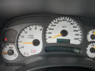 2004 Chevrolet Silverado SS z VIN 2GCEK19N641126491, wystawiony jako Copart lot #56732605 z przebiegiem 201 620 mil mil oraz Szkoda całkowita • Salvage title. Historia ofert i sprzedaży dostępna na DreamBid. Obrazek 9.