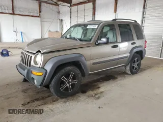 2004 Jeep Liberty Sport with VIN 1J4GL48KX4W115186, listed as a Copart auction lot 49231835 with 206,185 mi miles and Salvage Title. Bid and sale history available at carsss.com. Image 1.