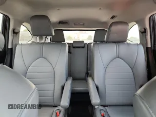 2022 Toyota Highlander XLE z VIN 5TDGZRAH8NS548443, wystawiony jako Copart lot #56631635 z przebiegiem 56 205 mil mil oraz Szkoda całkowita • Salvage title. Historia ofert i sprzedaży dostępna na DreamBid. Obrazek 10.