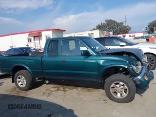 1999 Toyota Tacoma PreRunner with VIN 4TASN92N4XZ519660, listed as a IAAI auction lot 42174341 with 166,074 mi miles and . Bid and sale history available at DreamBid. Image 14.