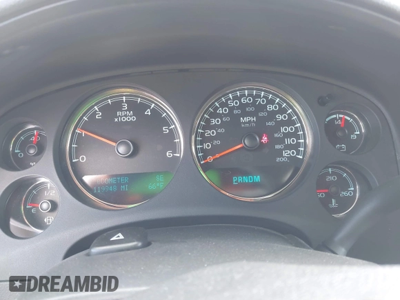 2013 Chevrolet Tahoe LS with VIN 1GNSCAE04DR104790, listed as a IAAI auction lot 42225652 with 119,948 mi miles and . Bid and sale history available at DreamBid. Image 7.