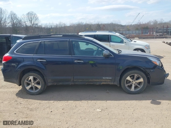 2014 Subaru Outback 2.5i Limited with VIN 4S4BRCPC3E3243402, listed as a IAAI auction lot 41629916 with 202,288 mi miles. Bid and sale history available at carsss.com. Image 13.