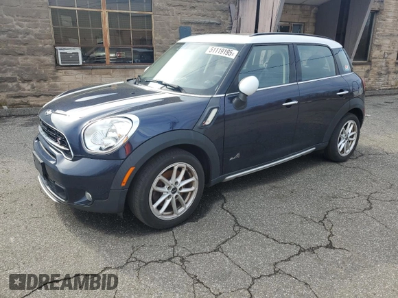 2016 MINI Countryman S with VIN WMWZC5C51GWU19983, listed as a Copart auction lot 51119195 with 117,881 mi miles and Clean Title. Bid and sale history available at DreamBid. Image 1.