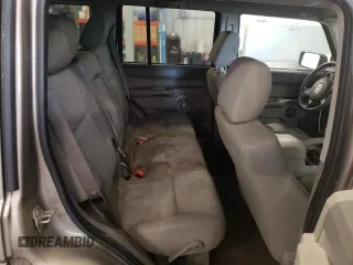 2006 Jeep Commander with VIN 1J8HG48N66C168649, listed as a Copart auction lot 75037014 with 214,261 mi miles and Clean Title. Bid and sale history available at carsss.com. Image 11.