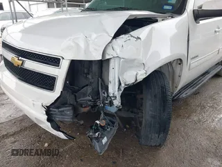 2013 Chevrolet Tahoe LS with VIN 1GNSCAE05DR276326, listed as a IAAI auction lot 41894489 with 173,183 mi miles and . Bid and sale history available at DreamBid. Image 6.