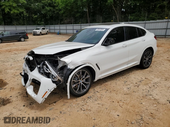 2019 BMW X4 xDrive30i with VIN 5UXUJ3C52KLG54573, listed as a Copart auction lot 53643064 with 32,670 mi miles and Non Repairable. Bid and sale history available at carsss.com. Image 1.