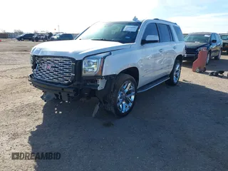 2020 GMC Yukon Denali with VIN 1GKS2CKJ3LR260455, listed as a IAAI auction lot 41690495 with 92,498 mi miles. Bid and sale history available at carsss.com. Image 17.
