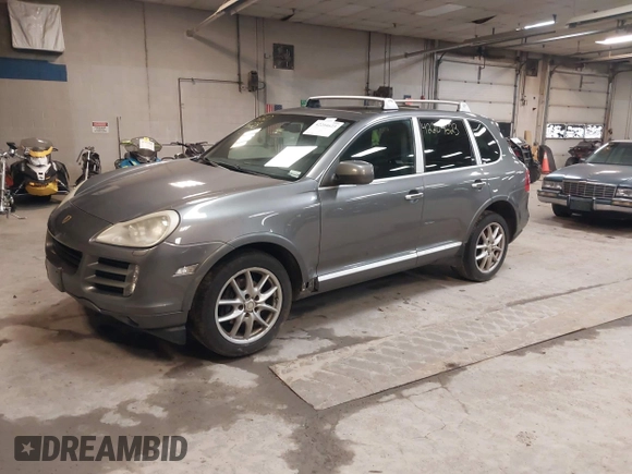 2010 Porsche Cayenne z VIN WP1AA2APXALA04788, wystawiony jako IAAI lot #42204623 z przebiegiem 183 016 mil mil oraz . Historia ofert i sprzedaży dostępna na DreamBid. Obrazek 17.