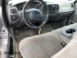 2000 Ford F-150 XL with VIN 1FTZX1720YNB83091, listed as a Copart auction lot 42765835 with 0 mi miles and Salvage Title. Bid and sale history available at carsss.com. Image 8.