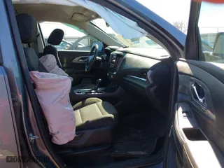 2020 Chevrolet Traverse LS with VIN 1GNERFKW1LJ188310, listed as a IAAI auction lot 41683277 with 158,710 mi miles. Bid and sale history available at carsss.com. Image 5.