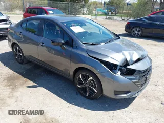2024 Nissan Versa SR z VIN 3N1CN8FV9RL865083, wystawiony jako IAAI lot #42193458 z przebiegiem 5 774 mil mil oraz . Historia ofert i sprzedaży dostępna na DreamBid. Obrazek 1.
