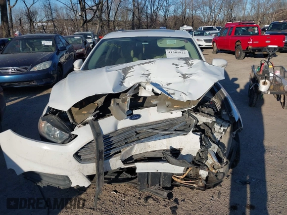 2013 Ford Fusion SE with VIN 3FA6P0H78DR132457, listed as a IAAI auction lot 41381922 with 165,721 mi miles. Bid and sale history available at carsss.com. Image 12.