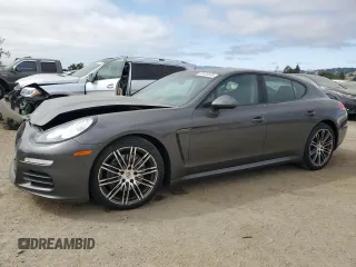 2015 Porsche Panamera 4 z VIN WP0AA2A77FL005700, wystawiony jako Copart lot #59928535 z przebiegiem 101 944 mil mil oraz Szkoda całkowita • Salvage title. Historia ofert i sprzedaży dostępna na DreamBid. Obrazek 1.