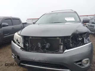 2016 Nissan Pathfinder SL with VIN 5N1AR2MN2GC661447, listed as a IAAI auction lot 42441970 with 178,658 mi miles and . Bid and sale history available at DreamBid. Image 13.