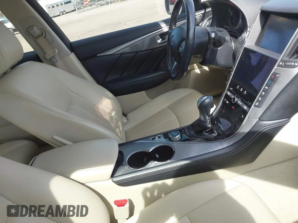 2015 Infiniti Q50 Premium with VIN JN1BV7AR0FM421592, listed as a IAAI auction lot 42070055 with 161,038 mi miles. Bid and sale history available at carsss.com. Image 5.