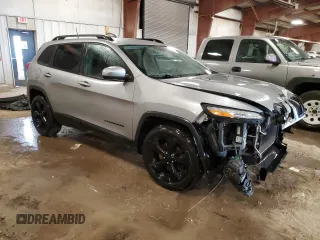 2016 Jeep Cherokee Latitude with VIN 1C4PJMCS9GW120841, listed as a Copart auction lot 48255885 with 136,934 mi miles and Clean Title. Bid and sale history available at carsss.com. Image 4.